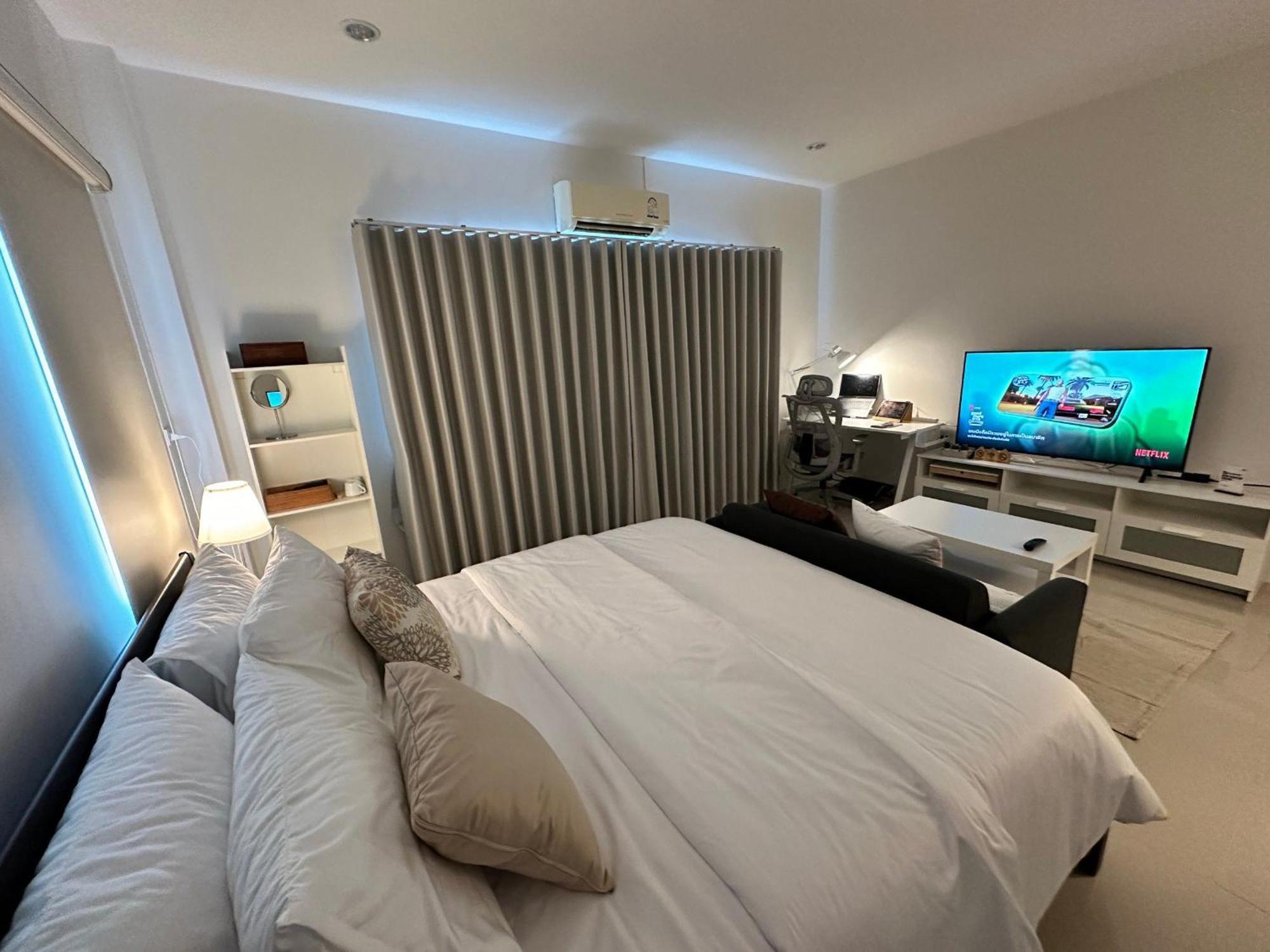 White Haven - Homestay For Ladies, Couple, Family Чантабури Екстериор снимка